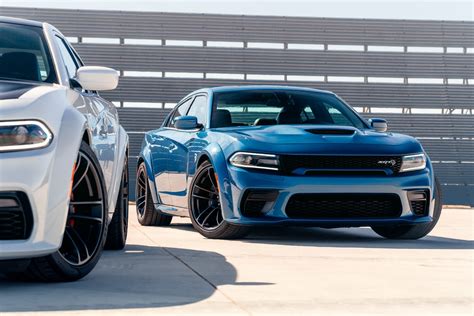 dodge charger discontinued.